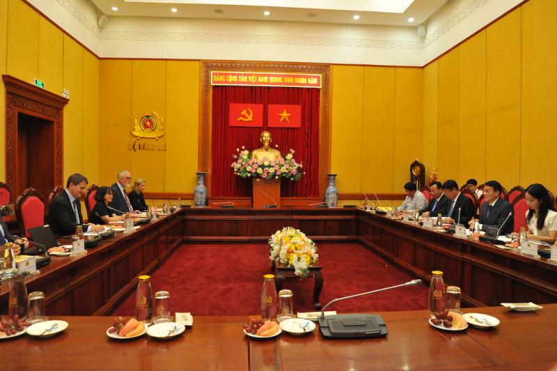 Tăng cường hợp tác quốc tế trong phòng, chống tội phạm rửa tiền