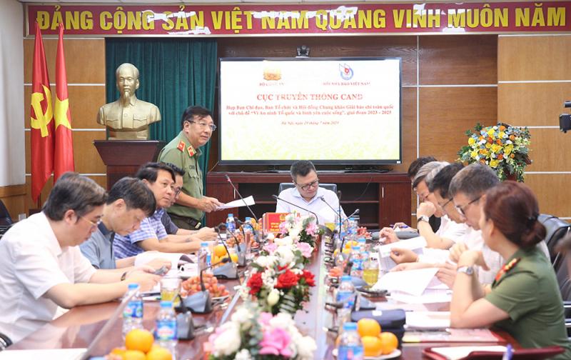 Khơi dậy niềm tin, sự đồng hành của nhân dân trong sự nghiệp bảo vệ an ninh Tổ quốc