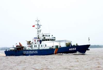 Vươn ra biển lớn