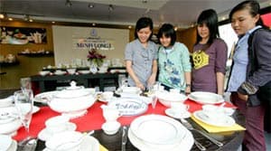 Hơn 300 doanh nghiệp tham gia với 950 gian hàng
