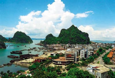 Vua Lê Thánh Tông củng cố quốc phòng