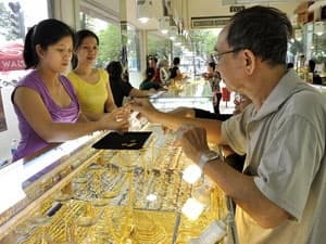 Giá vàng ở quanh mốc 44,3 triệu đồng mỗi lượng