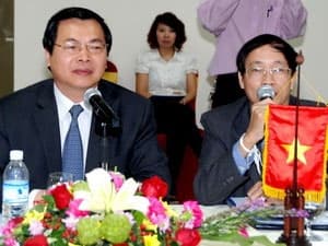 Việt-Lào thúc đẩy hợp tác thương mại và năng lượng