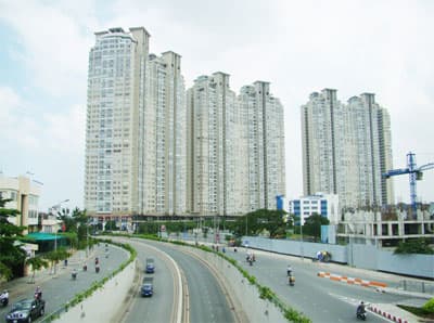 Nên mở rộng nhiều kênh huy động