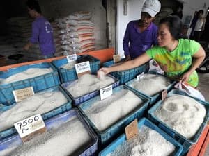 In-đô-nê-xi-a tăng mạnh dự trữ gạo