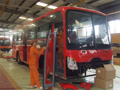 Đến lúc tự đi trên đôi chân mình