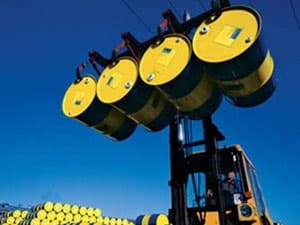 I-ran cảnh báo có thể ngừng xuất khẩu dầu thô sang Ấn Độ