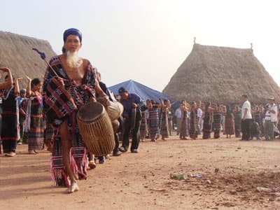 Để văn hóa truyền thống các dân tộc thiểu số không bị mai một