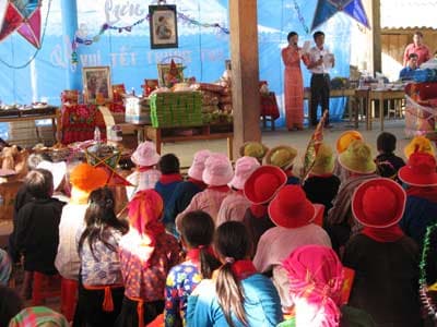 Trung thu sớm trên cực Bắc Tổ quốc
