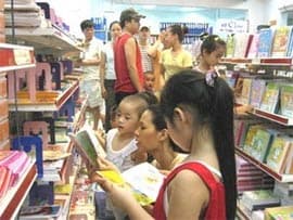 Thị trường sách: Nóng “ảo” trước giờ G!