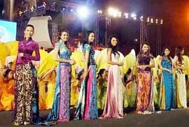 Đổi mới cơ chế chính sách, xây dựng thị trường văn hóa