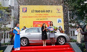 Petrolimex đã phát hành 120.000 thẻ xăng dầu Flexicard