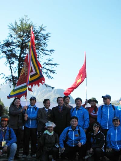 Khai mạc hành trình chinh phục Fansipan năm 2010