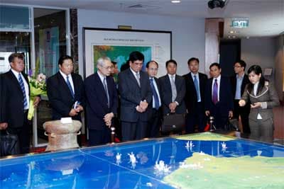 Triển khai nhiều hoạt động đầu tư tại Lào