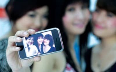 Ảm đạm iPhone