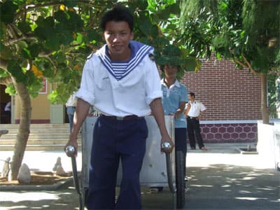 Chiếc xe cải tiến ở Trường Sa