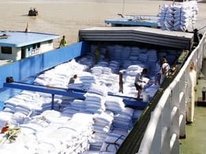Hiệp hội lương thực lại hạ giá sàn gạo xuất khẩu