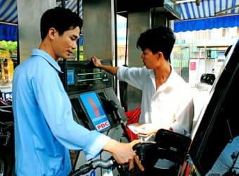 Không có chuyện xăng dầu “chảy ngược” vào Việt Nam