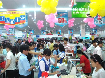 Giá hàng hóa, dịch vụ thiết yếu ổn định trong dịp Tết