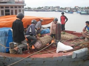 Quảng Ngãi phá thế “cấm vận” tại huyện đảo Lý Sơn
