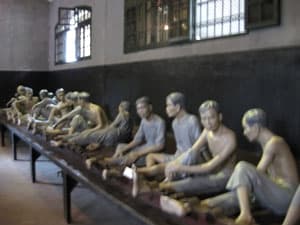 Đến di tích Hoả Lò: “Nơi hầm tối là nơi sáng nhất”