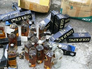 Tuần tra phát hiện nhiều hàng hóa nhập lậu