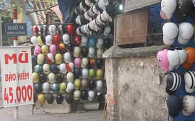 Hàng giả thách thức hàng thật