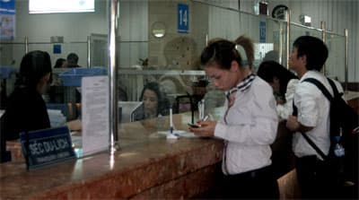 Mua, bán ngoại tệ ở đâu?