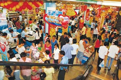 Siêu thị nỗ lực giảm giá
