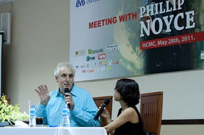 Đạo diễn Phillip Noyce: “Hãy là một đứa trẻ khi làm phim”