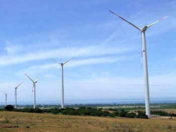 Việt Nam không bán phá giá trụ điện gió vào Mỹ