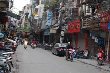 Quản lý chặt chẽ thị trường vàng, chưa cấm việc kinh doanh vàng miếng