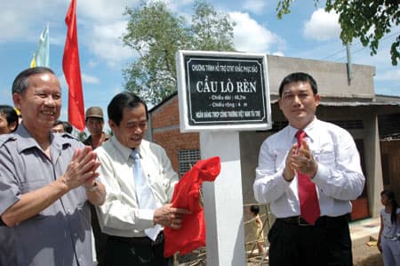 VietinBank ưu tiên vốn cho sản xuất  và nỗ lực thực hiện các chương trình an sinh xã hội