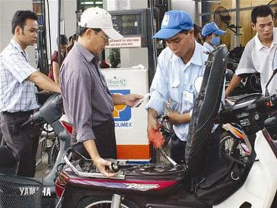Kinh doanh xăng dầu lo bù lỗ