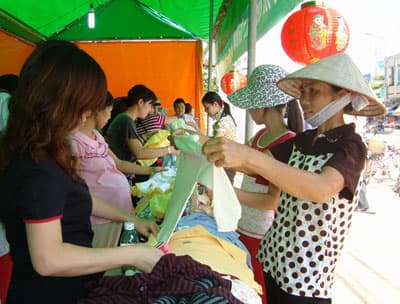 Hàng nội về nông thôn: Chi phí cao, doanh nghiệp kêu khó
