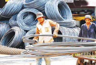 Thị trường vật liệu xây dựng: Ế mà không giảm giá!
