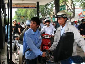 Doanh nghiệp ngừng trích khoản 1.000 đồng/lít xăng