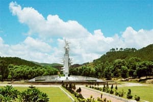 Ủng hộ gần 6 tỷ đồng xây dựng đền thờ, tháp chuông tại Khu di tích lịch sử ngã ba Đồng Lộc (Hà Tĩnh)