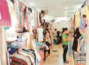 Công khai bán hàng nhái, hệ lụy khó lường