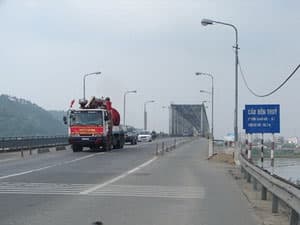 Khắc phục sự cố, thông xe cầu Bến Thủy trước Tết