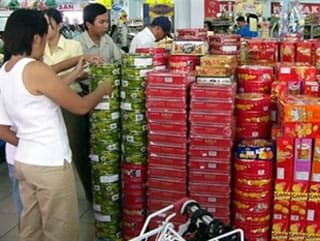 Thị trường bánh kẹo Tết- hàng nội chiếm ưu thế