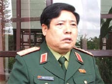 Bộ trưởng Phùng Quang Thanh thăm, làm việc tại Bộ chỉ huy Biên phòng tỉnh Đắc Lắc