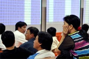 Nóng cả hai sàn