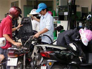 Chưa điều chỉnh tăng giá xăng dầu