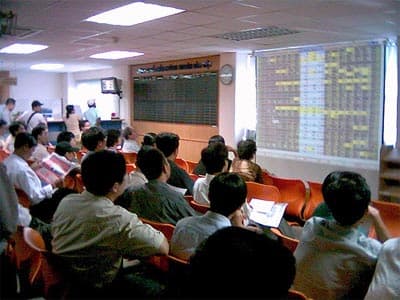 Bùng nổ sau kỳ nghỉ