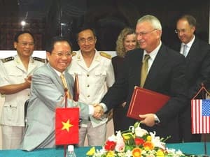 Mỹ ca ngợi Việt Nam nỗ lực cất giữ chất nguy hiểm