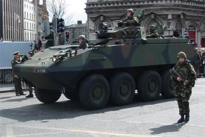 Ireland cắt giảm ngân sách quốc phòng vì khủng hoảng kinh tế