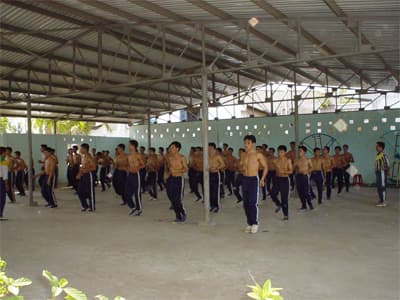 Phụ thuộc vào ý thức của người lao động
