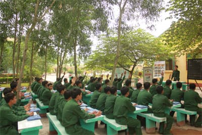Bám sát thực tiễn, sự kiện thời sự để định hướng tư tưởng