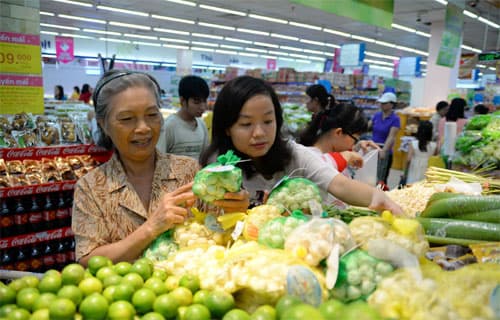 Hàng đa dạng, giá ổn định